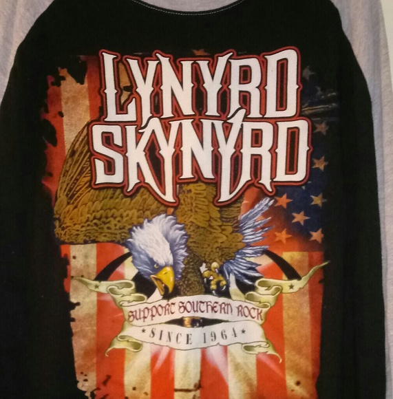 Tops - Lynard Skynyrd Concert Band Shirt